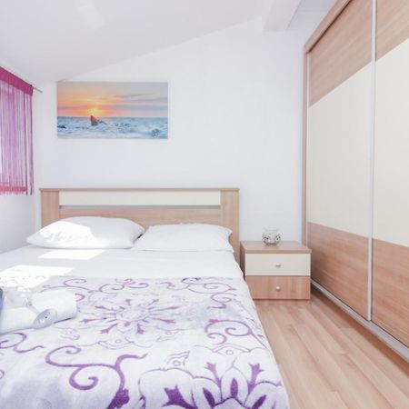 זאדאר Apartman Lara מראה חיצוני תמונה