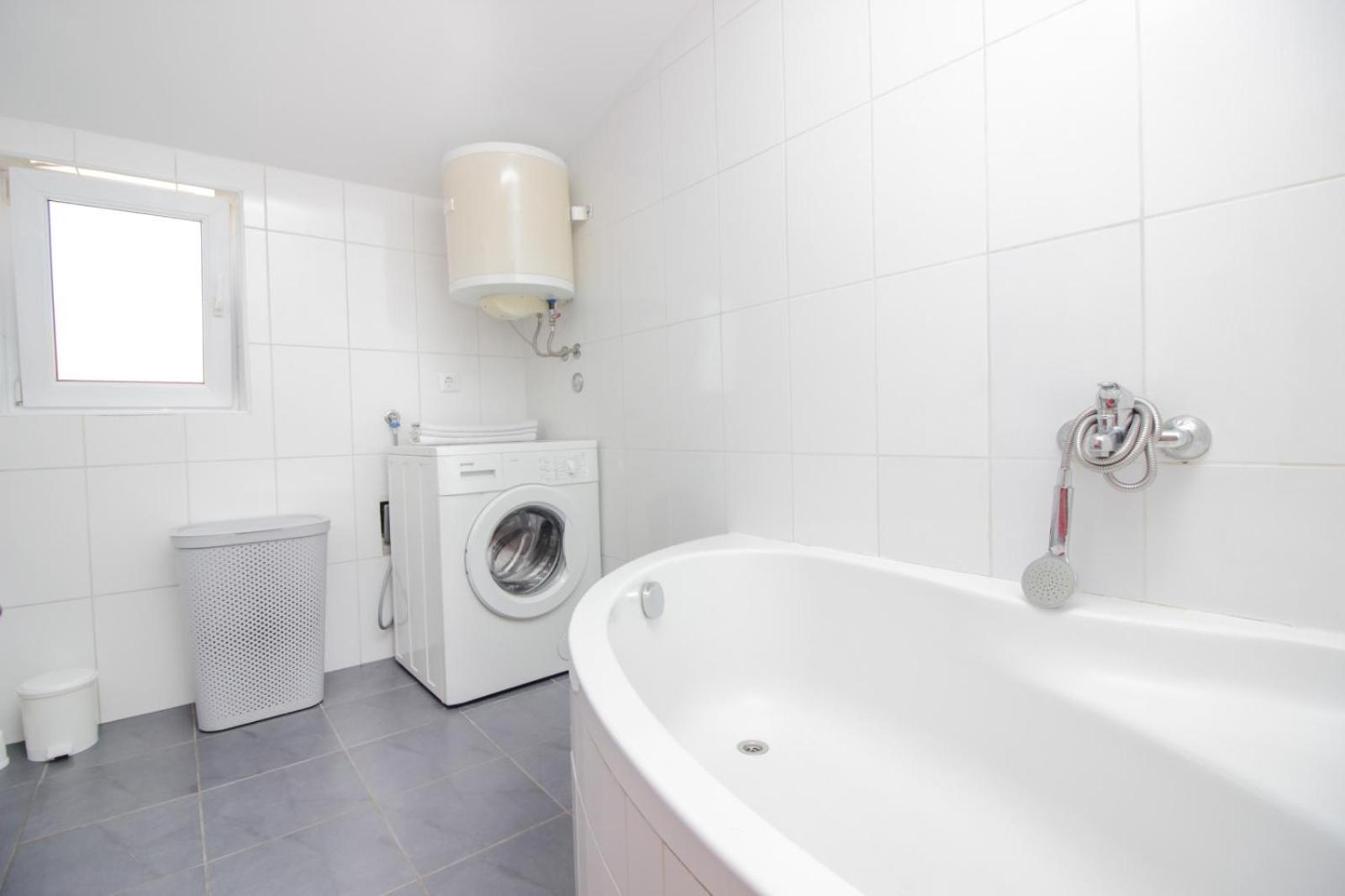 זאדאר Apartman Lara מראה חיצוני תמונה