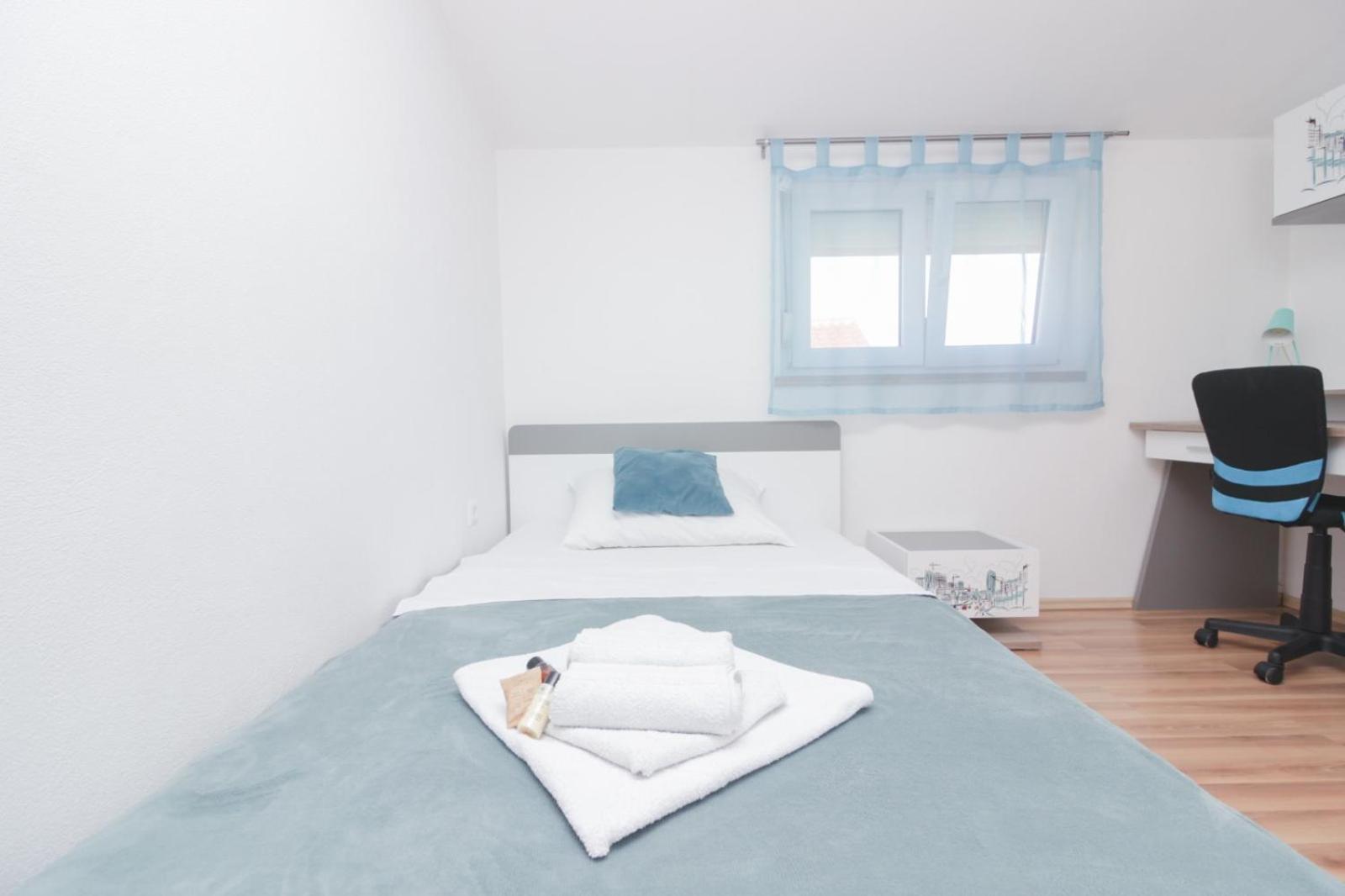 זאדאר Apartman Lara מראה חיצוני תמונה